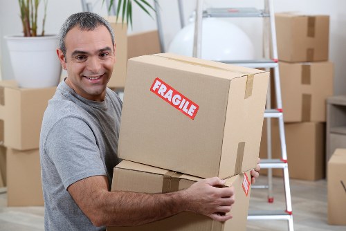 Moving van service for homes and businesses in Bigginhill
