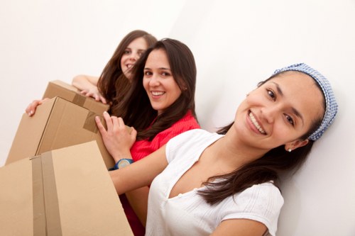 Practical truck hire for moving bulky items in Bigginhill