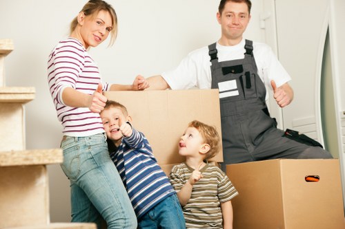 Commercial packing and unpacking service for Bigginhill businesses